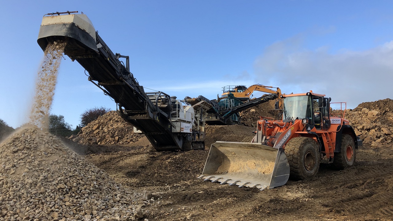 crushing and screening for recycled material